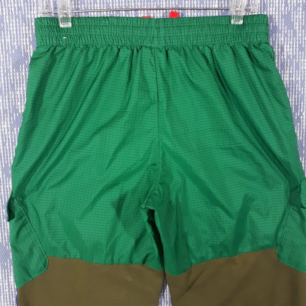 Nike Jogger Pants Womens XL Green Tapered Leg Cargo Pockets